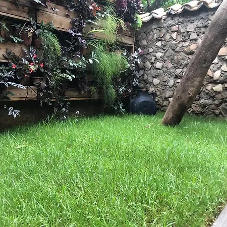 Kaleici Muestakil Benzersiz Bahceli Harika Ev Villa
